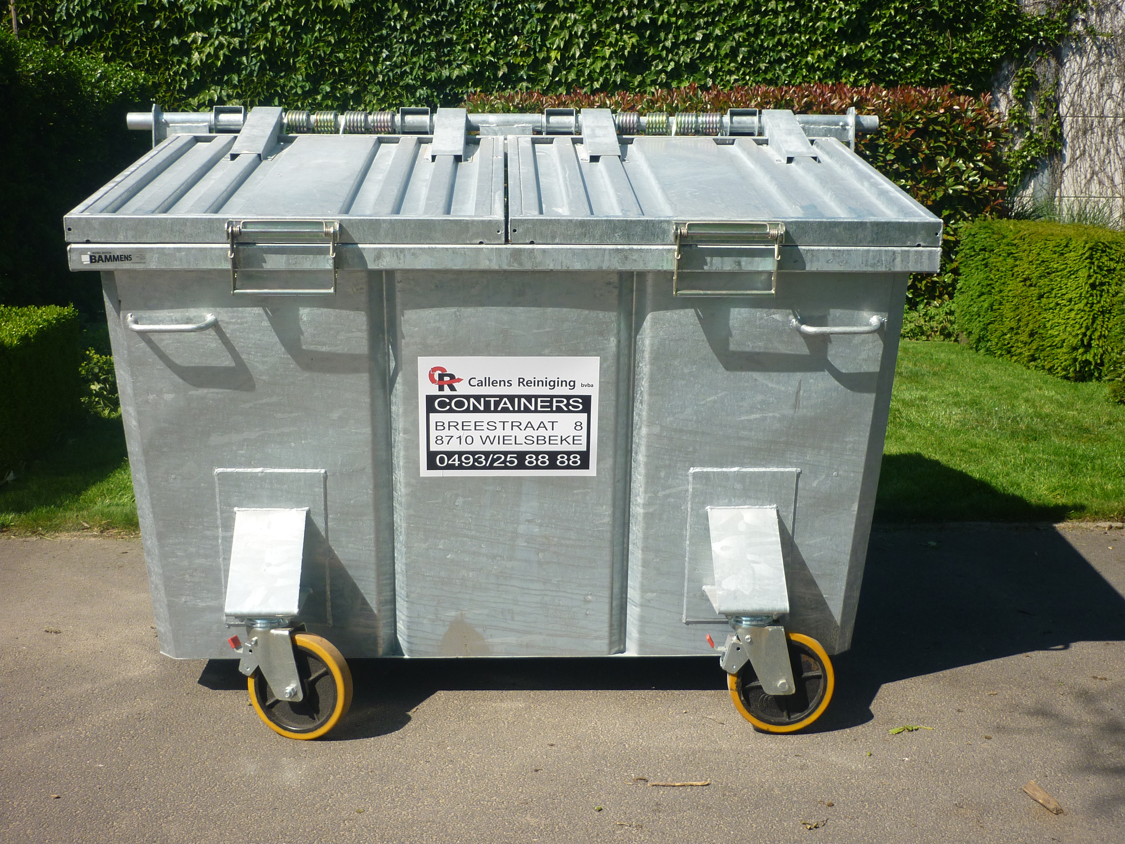 Rolcontainer 5000L voorkant.jpg