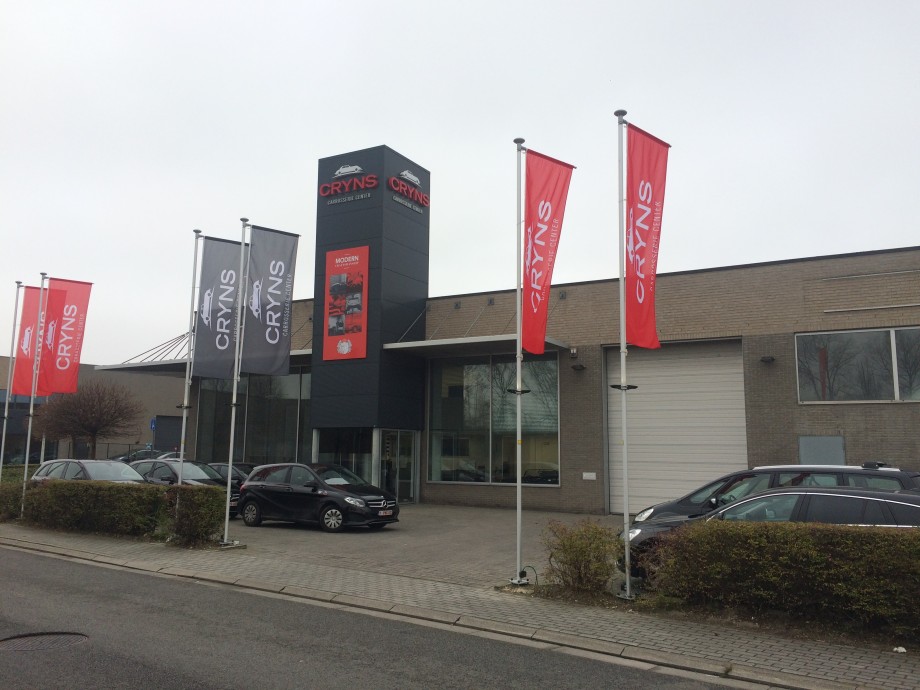 Carrosserie Zwijndrecht - Cryns Carrosserie Center