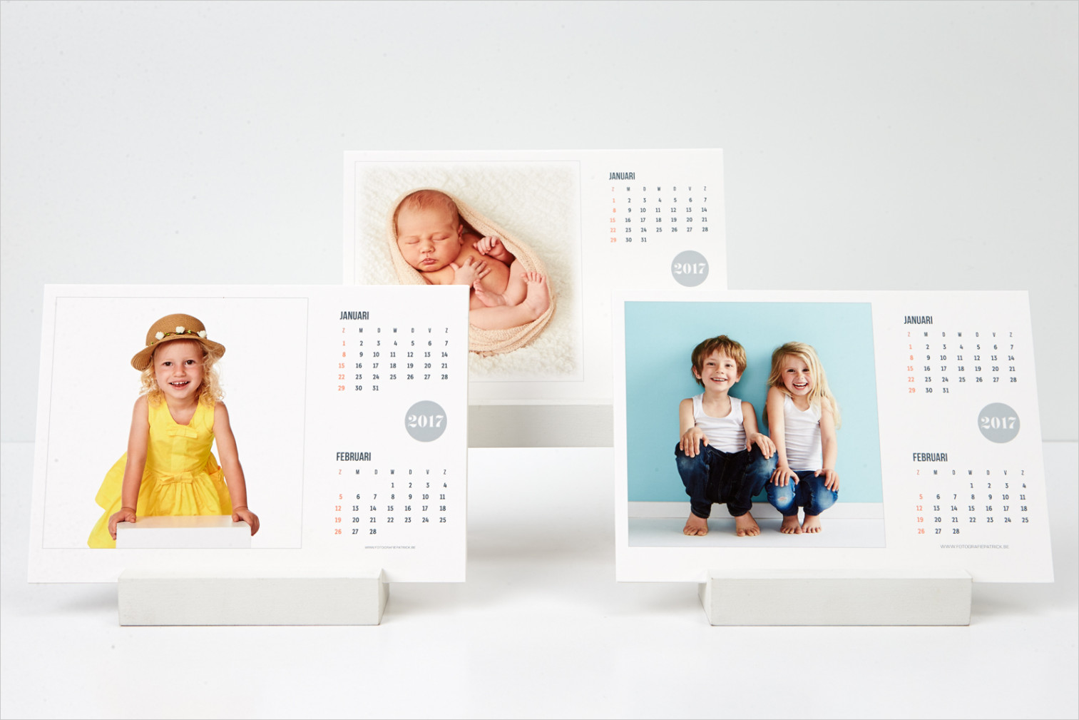 Fotokalender in houten houder _MG_2990.jpg