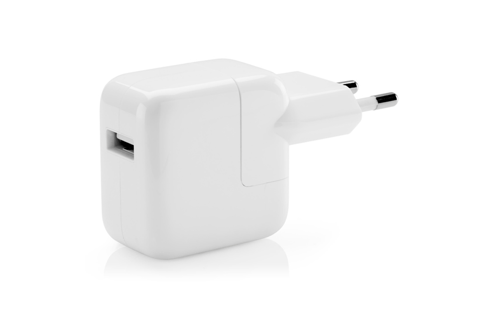 https://dpyxfisjd0mft.cloudfront.net/lab9-2/Producten/Apple/usb-power-12W.png?1422797648&w=1000&h=660