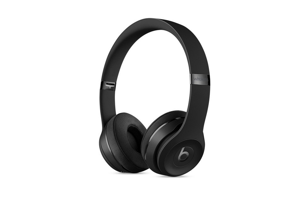 https://dpyxfisjd0mft.cloudfront.net/lab9-2/Producten/Beats/beats-solo3-black.jpg?1481554525&w=1000&h=660
