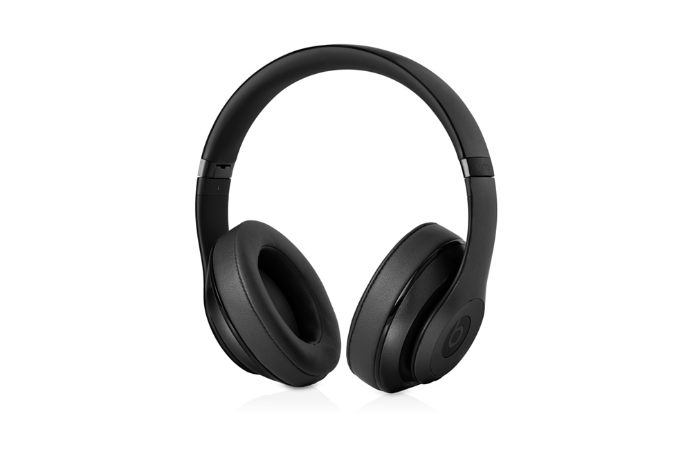 https://dpyxfisjd0mft.cloudfront.net/lab9-2/Producten/Beats/beats-studio-matteblack.png?1451898160&w=1000&h=660