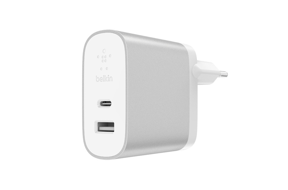 https://dpyxfisjd0mft.cloudfront.net/lab9-2/Producten/Belkin/Belkin-27W-%2B-12W-USB-CA-DUAL-Home-Charger---Silver.jpg?1539701467&w=1000&h=660
