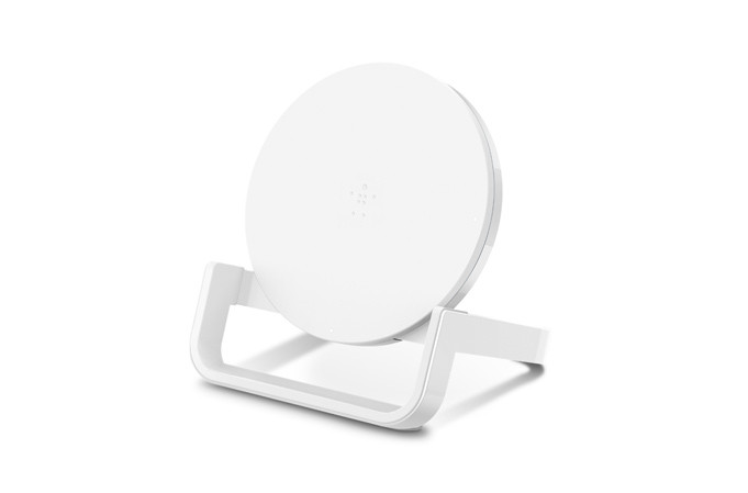 https://dpyxfisjd0mft.cloudfront.net/lab9-2/Producten/Belkin/Belkin-QI-Boostup-Wireless-Charging-Stand-10W-White.jpg?1539765979&w=681&h=449