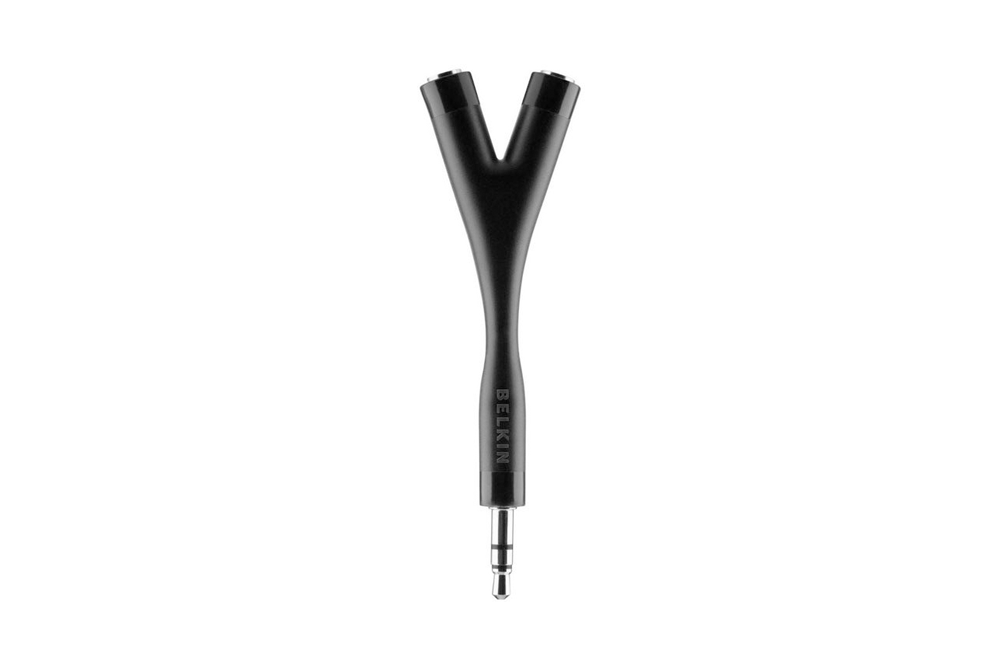 https://dpyxfisjd0mft.cloudfront.net/lab9-2/Producten/Belkin/belkin-splitter.png?1424358369&w=1000&h=660