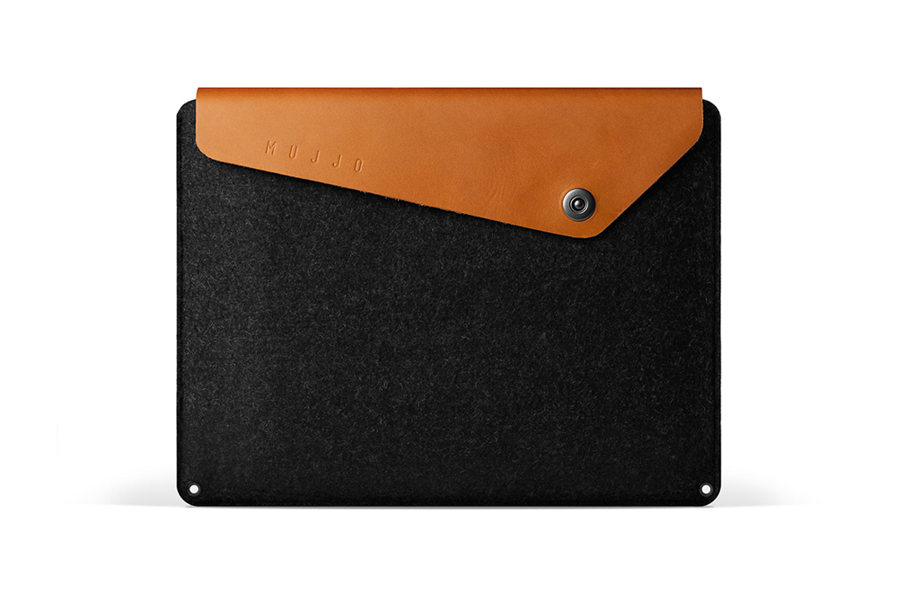 https://dpyxfisjd0mft.cloudfront.net/lab9-2/Producten/Mujjo/mujjo-mba-sleeve-tan.png?1423920073&w=1000&h=660