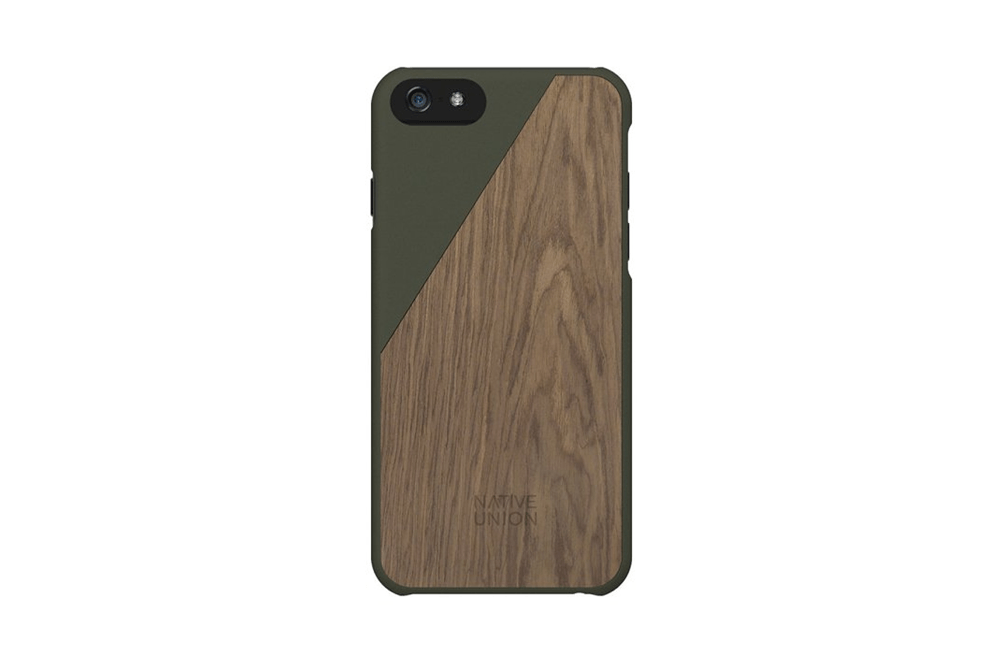 https://dpyxfisjd0mft.cloudfront.net/lab9-2/Producten/Native%20Union/nativeunion-wooden-6-olive.png?1423928852&w=1000&h=660