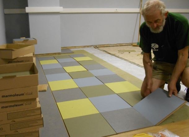 marmoleum click in winkel.JPG