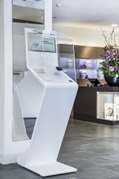 ZEISS museum 1e keer in België bij optiek Decraene