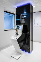 ZEISS museum 1e keer in België bij optiek Decraene